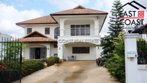 Lakeside Estate House for rent in East Pattaya, Pattaya. RH12566