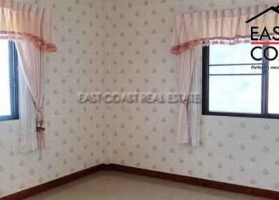 Lakeside Estate House for rent in East Pattaya, Pattaya. RH12566