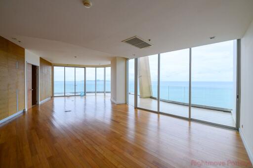 4 Bed Condo For Sale In Wongamat - The Cove Pattaya