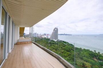 4 Bed Condo For Sale In Wongamat - The Cove Pattaya