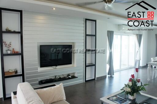 Tudor Court Condo for sale and for rent in Pratumnak Hill, Pattaya. SRC8356