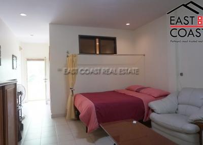 Happy Valley Guesthouse Commercial Property for sale and for rent in Jomtien, Pattaya. SRCP8810