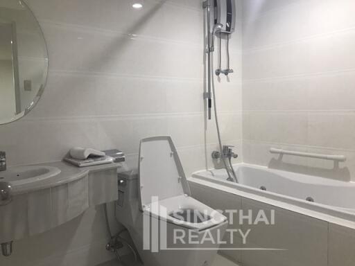For RENT : Acadamia Grand Tower / 2 Bedroom / 2 Bathrooms / 93 sqm / 50000 THB [5241221]
