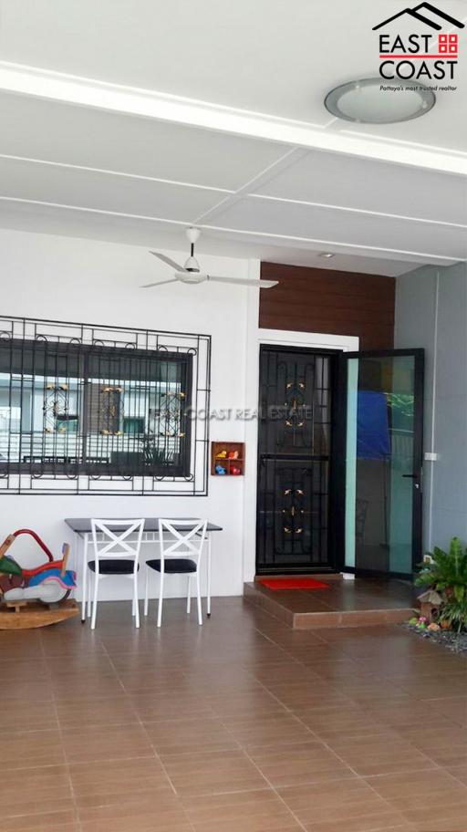 Uraiwan Park View House for sale and for rent in East Pattaya, Pattaya. SRH11106