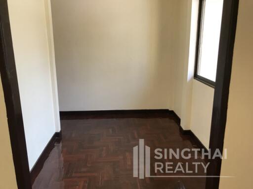 For RENT : House Thonglor / 3 Bedroom / 3 Bathrooms / 201 sqm / 50000 THB [5546813]