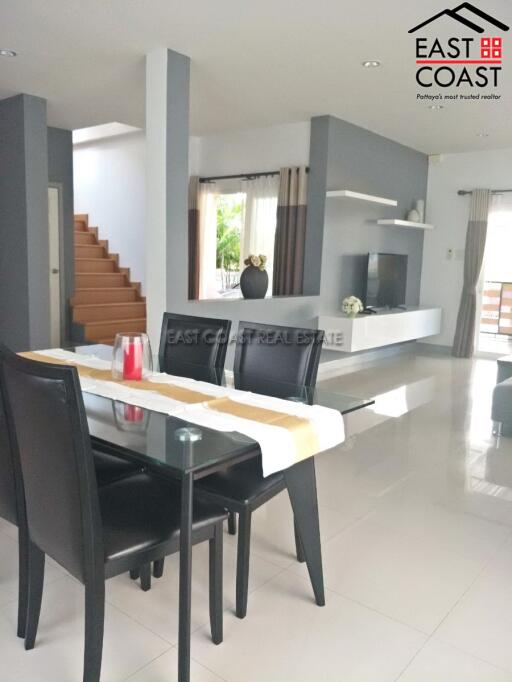 Patta Village House for rent in East Pattaya, Pattaya. RH12754