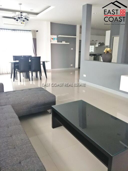 Patta Village House for rent in East Pattaya, Pattaya. RH12754