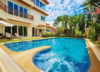 Private Pool Villa House for sale in Pratumnak Hill, Pattaya. SH11367