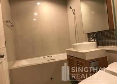 For RENT : The Rise Sukhumvit 39 / 2 Bedroom / 2 Bathrooms / 101 sqm / 50000 THB [6032527]