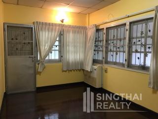 For RENT : House Thonglor / 3 Bedroom / 3 Bathrooms / 281 sqm / 50000 THB [6026375]