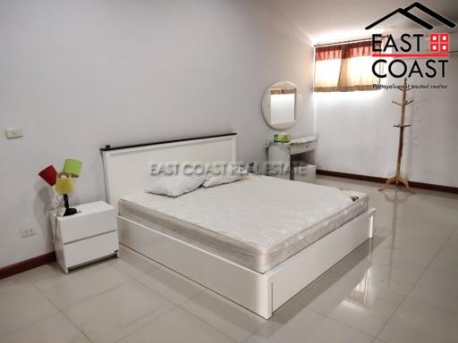 Chockchai Village 8 House for rent in East Pattaya, Pattaya. RH12579