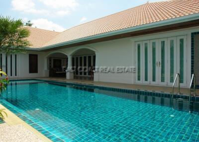 Jomtien Park Villas House for sale and for rent in Jomtien, Pattaya. SRH5446