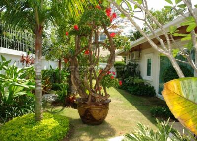 Jomtien Park Villas House for sale and for rent in Jomtien, Pattaya. SRH5446