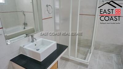 SP5 Village House for rent in East Pattaya, Pattaya. RH11214