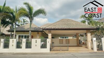 SP5 Village House for rent in East Pattaya, Pattaya. RH11214