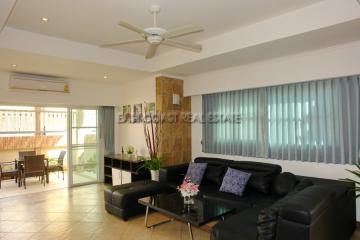 Country Club Villa House for rent in East Pattaya, Pattaya. RH6904