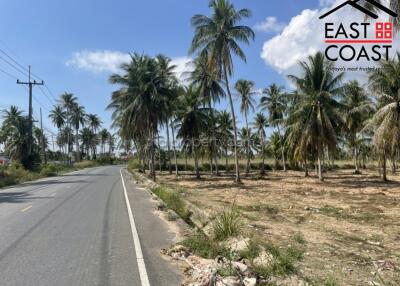 Land for sale in Pong Land for sale in East Pattaya, Pattaya. SL13661