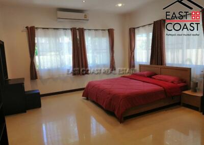 SP5 Village House for rent in East Pattaya, Pattaya. RH12448