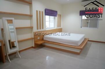 SP5 Village House for rent in East Pattaya, Pattaya. RH9151