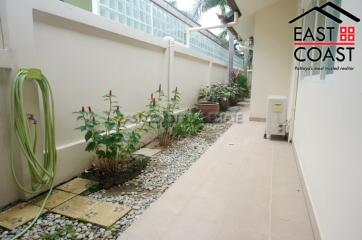 SP5 Village House for rent in East Pattaya, Pattaya. RH9151