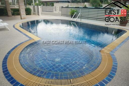 SP5 Village House for rent in East Pattaya, Pattaya. RH9151