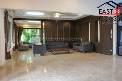 Paradise Villa 2 House for rent in East Pattaya, Pattaya. RH9022