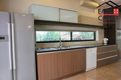 Paradise Villa 2 House for rent in East Pattaya, Pattaya. RH9022