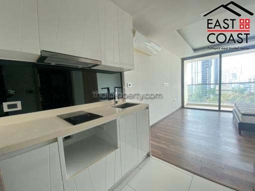 The Peak Towers Condo for sale in Pratumnak Hill, Pattaya. SC13756