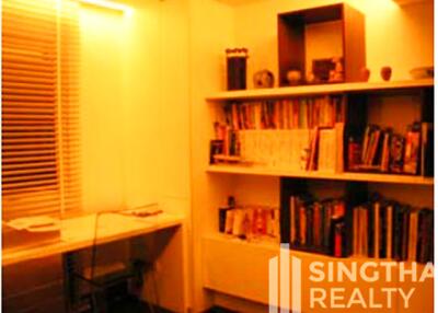 For RENT : Urbana Sukhumvit 15 / 2 Bedroom / 2 Bathrooms / 106 sqm / 50000 THB [6648012]