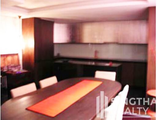 For RENT : Urbana Sukhumvit 15 / 2 Bedroom / 2 Bathrooms / 106 sqm / 50000 THB [6648012]