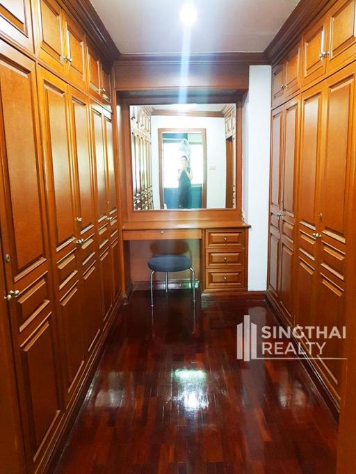 For RENT : Regent on the Park 1 / 2 Bedroom / 3 Bathrooms / 251 sqm / 50000 THB [6639301]