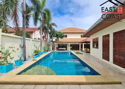 Jomtien Nivate  House for sale in Pratumnak Hill, Pattaya. SH5534