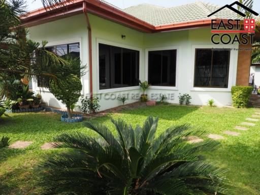 SP2 Village House for sale in East Pattaya, Pattaya. SH8057