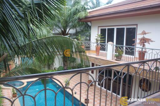 4 bedroom House in Island View Residence Na Jomtien