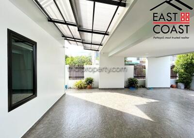 Baan Nidacha House for sale in East Pattaya, Pattaya. SH13745