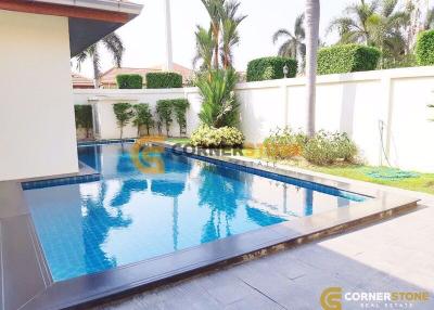 4 bedroom House in Whispering Palm East Pattaya