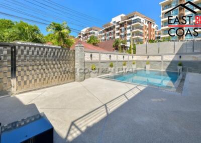 Golden House  House for sale and for rent in Pratumnak Hill, Pattaya. SRH13105