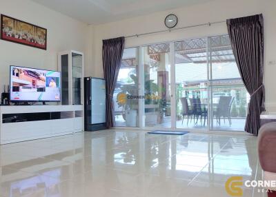 3 bedroom House in Green Field Villas 1 East Pattaya