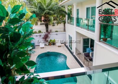 Majestic Residence House for sale in Pratumnak Hill, Pattaya. SH11531