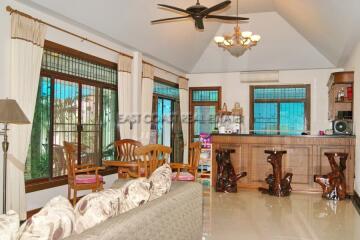 Nibbana House for sale in East Pattaya, Pattaya. SH7332