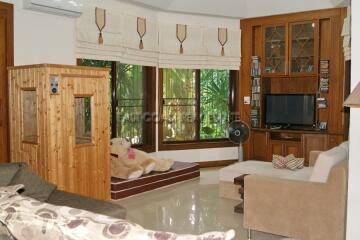 Nibbana House for sale in East Pattaya, Pattaya. SH7332