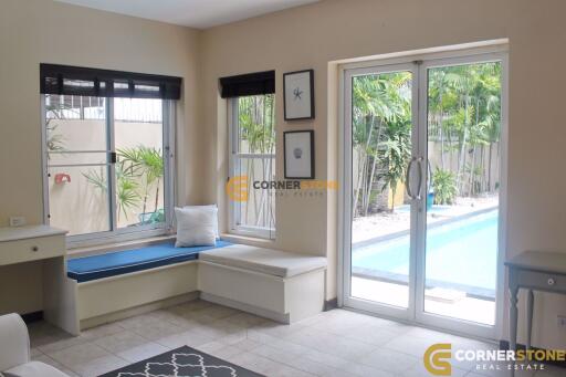 4 bedroom House in  Pattaya