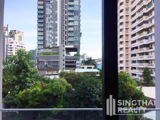 For RENT : LIV@49 / 2 Bedroom / 2 Bathrooms / 77 sqm / 50000 THB [7366311]