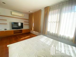 For RENT : The Rise Sukhumvit 39 / 2 Bedroom / 2 Bathrooms / 102 sqm / 50000 THB [7604330]