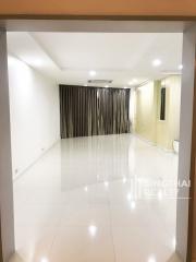 For RENT : President Park Sukhumvit 24 / 3 Bedroom / 3 Bathrooms / 224 sqm / 50000 THB [7653702]