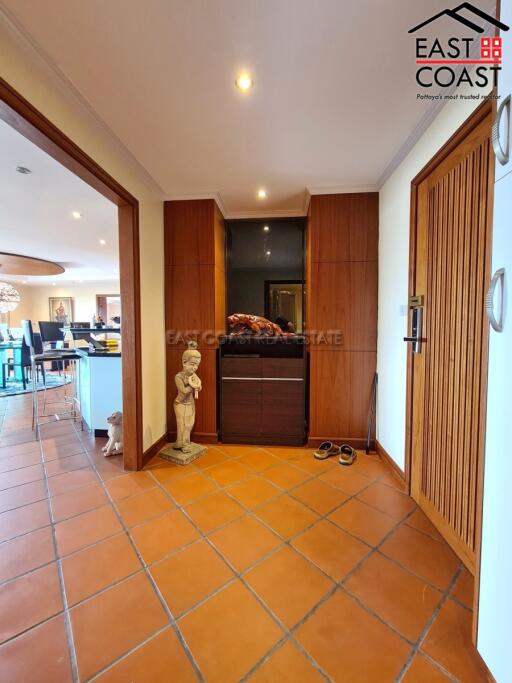 Nirvana Place Condo for sale in Pratumnak Hill, Pattaya. SC12987