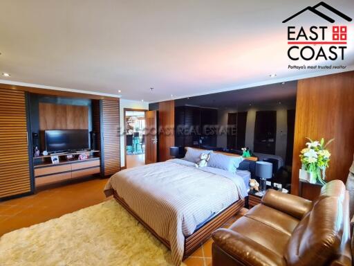 Nirvana Place Condo for sale in Pratumnak Hill, Pattaya. SC12987