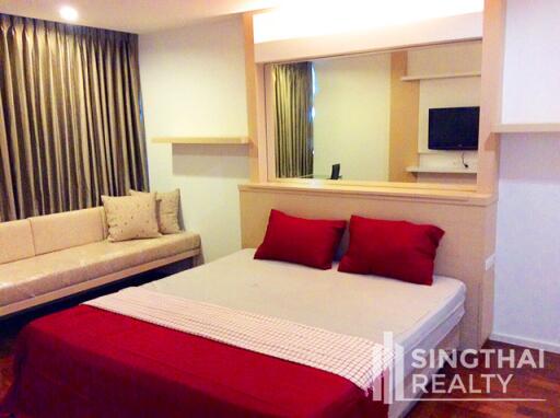 For RENT : Siri On 8 / 3 Bedroom / 3 Bathrooms / 102 sqm / 50000 THB [7767863]