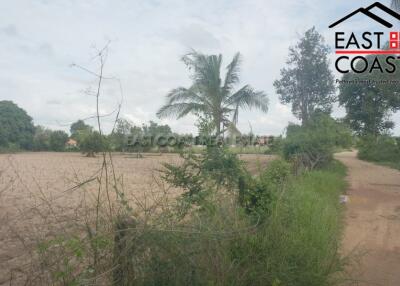 Charknok Land for sale in East Pattaya, Pattaya. SL8431