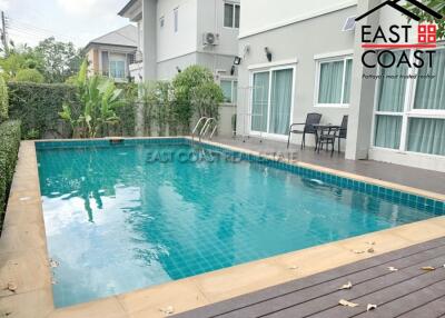 Patta Village House for rent in East Pattaya, Pattaya. RH13113